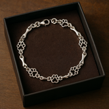Aurembiaix™ | Pulsera Charm Huella y Hueso en Plata