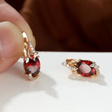Pendientes Carmesí Crepúsculo en Forma de Gota