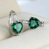 Pendientes de piedra en forma de corazón esmeralda