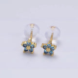 Pendientes de clavo con flor delicada
