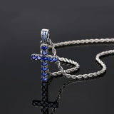 Collar con colgante de cruz