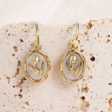 Pendientes rosa vintage en blanco y dorado