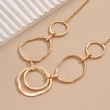 Collar con colgante inspirado en la elegancia vintage