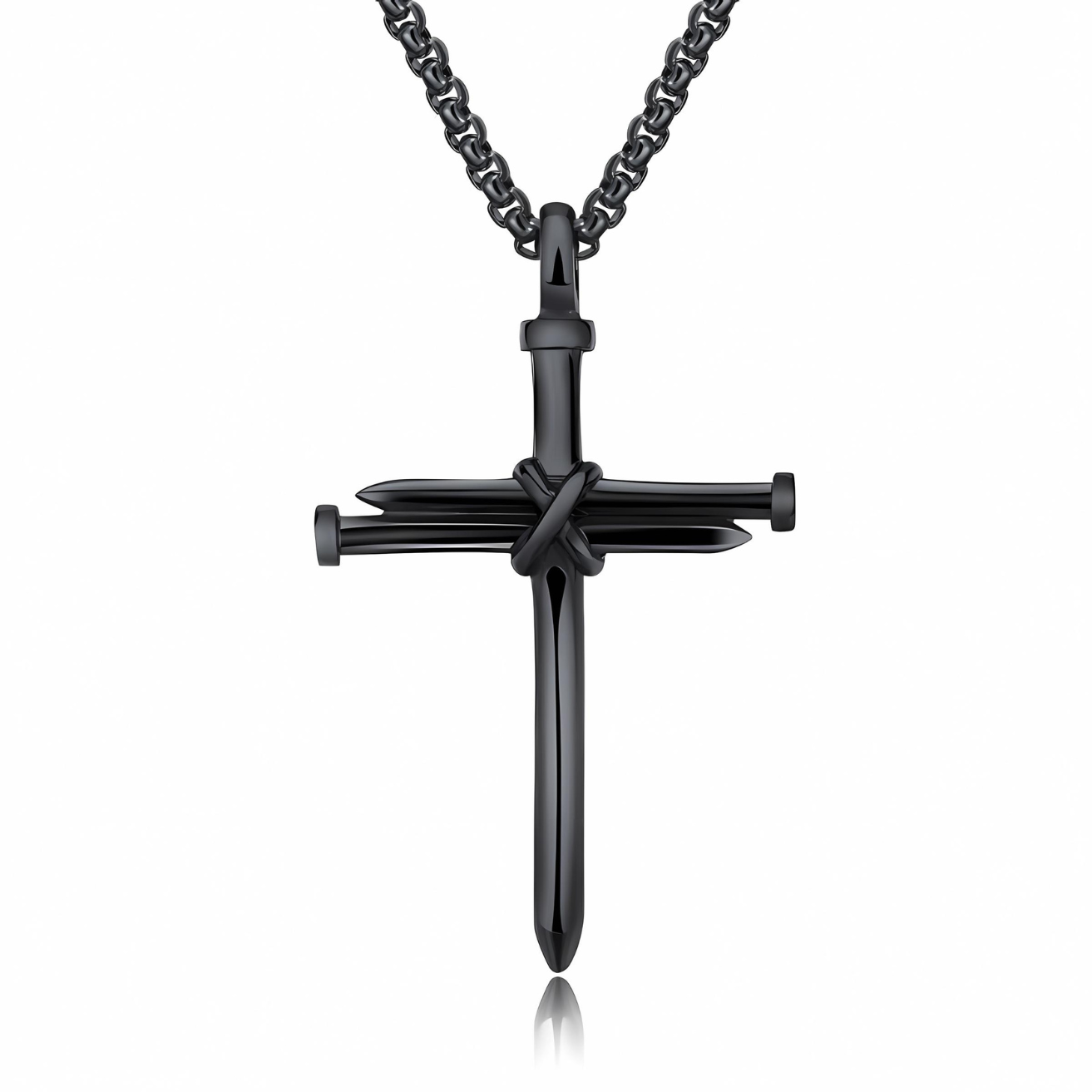 Collar con cruz en forma de clavo