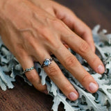 Anillo Elisabete Piedra lunar