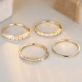 Anillos apilables de zirconia cúbica dorados en oro de 14k