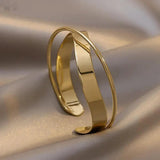 Brazalete Clásico de Oro