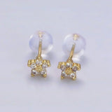 Pendientes de clavo con flor delicada