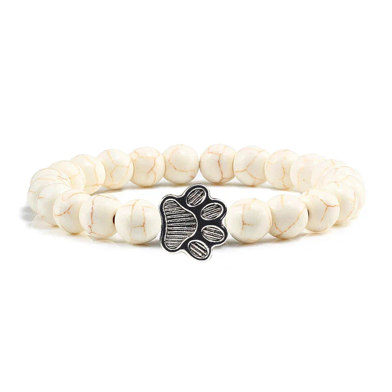 Pulsera con cuentas en forma de pata – diseño en piedra natural