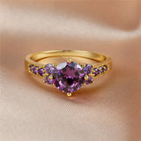 Anillo de oro y amatista