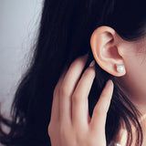 Raisa | Pendientes de Plata con Perla en Forma de Gato