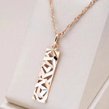 Collar elegante en plata y dorado