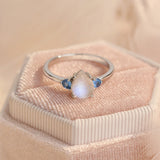 Anillo Louisa con Piedra lunar