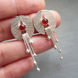 Pendientes colgantes con piedra roja Oca