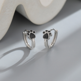 Tirsa™ | Pendientes Huggie Corazón Negro