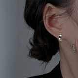 Tirsa™ | Pendientes Huggie Corazón Negro
