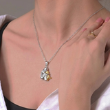Fabiola™ | Collar con dije de perrito