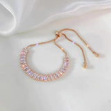 Brazalete ajustable con circonitas