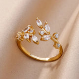 Anillo de hojas de cristal