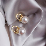 Pendientes Gruesos Perlas en Oro
