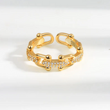 Anillo hueco con cadena en forma de herradura