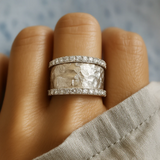 Anillo vintage de plata con zirconia
