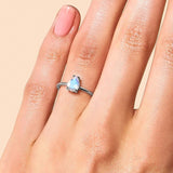Anillo Úrsula Piedra lunar