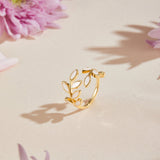 Anillo de hoja dorada