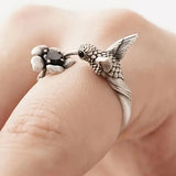 Anillo de Colibrí y Flor – Anillo Ajustable con Pájaro Abierto para Mujeres