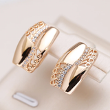 Pendientes Elegantes de Oro con Circonita Brillante