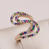 Anillo elegante con zirconia colorida