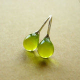Pendientes de cristal verde oliva