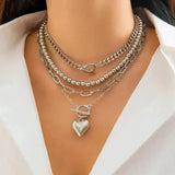 Collar de capas con corazón