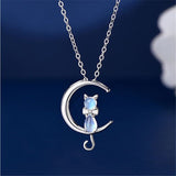 Alira | Collar Gatito Luna Creciente